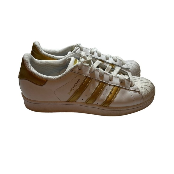 Adidas SuperStar Women Size 4.5 - Picture 7 of 9